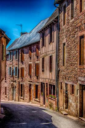 St Cyprien sur Dourdou rue